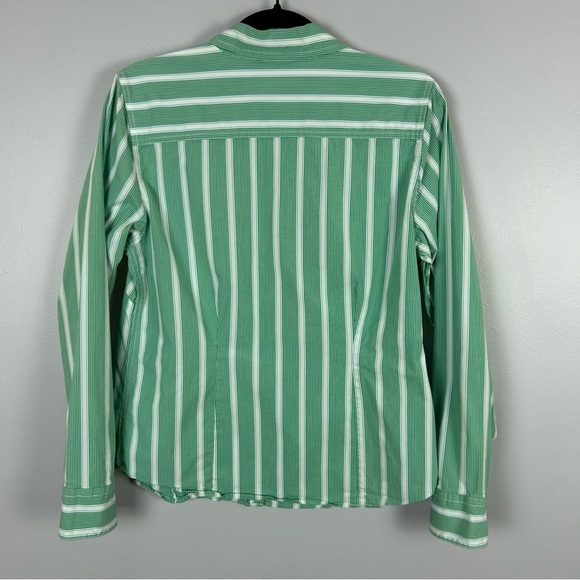 L.L. Bean Green and White Striped Shirt Size Medium - Picture 11 of 12